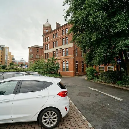Spacious 2 Bedroom Centre Apartament Leeds (West Yorkshire)